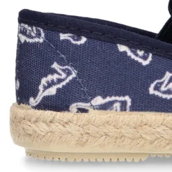 Alpargata niño con elásticos tipo Slip on en lona con CABALLITOS DE MAR.