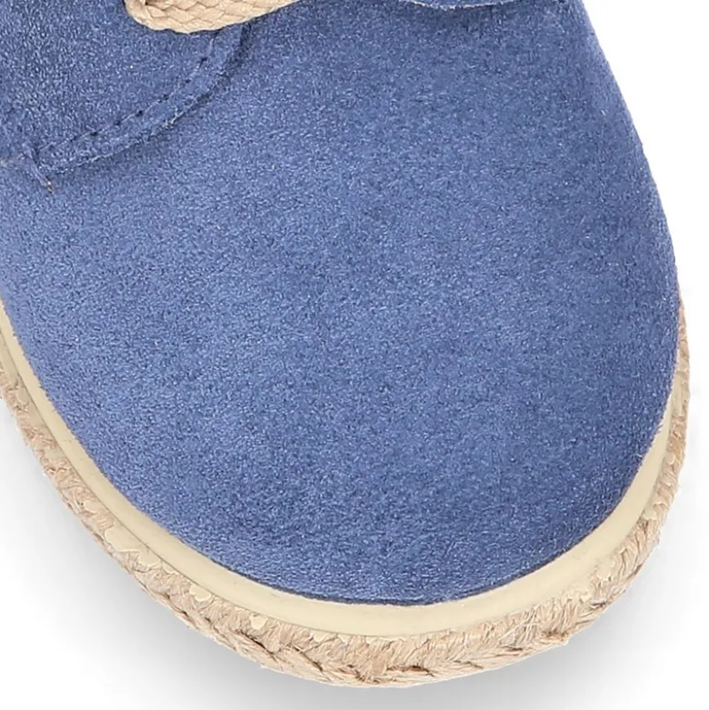 Alpargata niños tipo Blucher con cordones en SERRAJE.