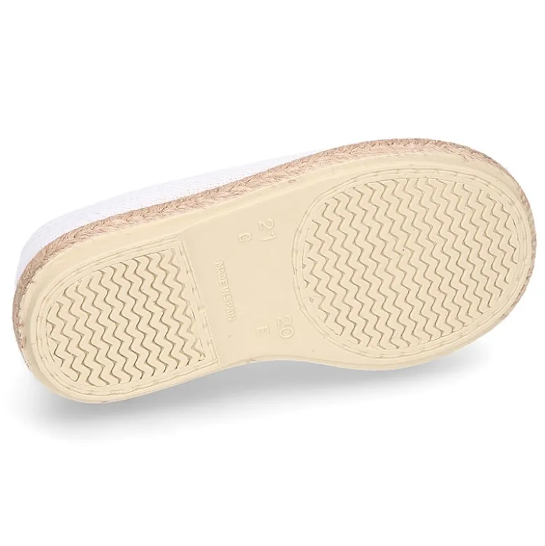 Alpargata niño tipo Blucher con cordones en LINO BLANCO.