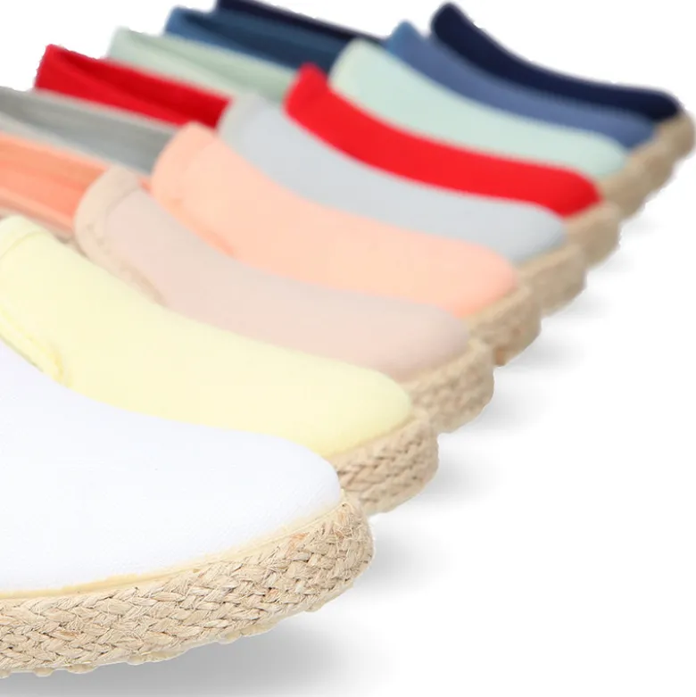 Alpargata niño tipo SLIP ON con elásticos en lona algodón.