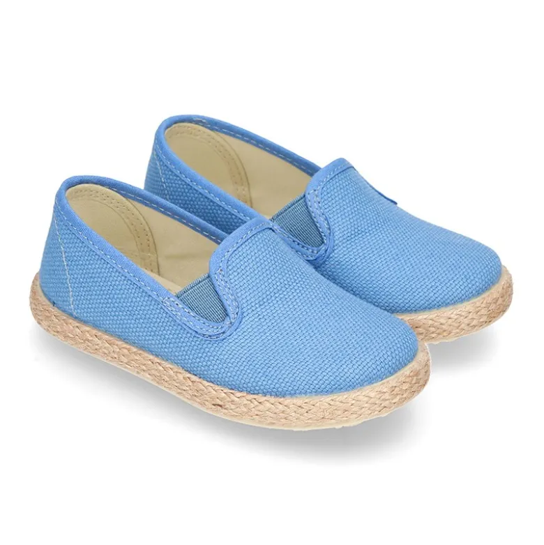 Alpargata niño tipo SLIP ON con elásticos en lona.
