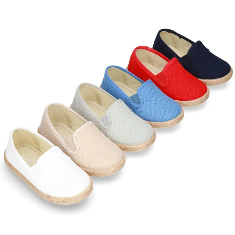 Alpargata niño tipo SLIP ON con elásticos en lona.