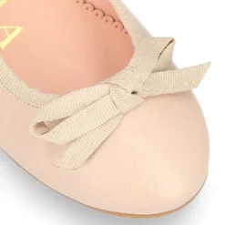 Bailarina clásica con lazo en piel súper suave.