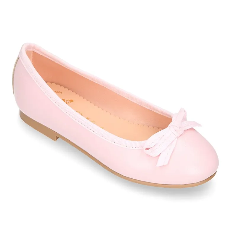 Bailarina clásica con lazo en piel súper suave.