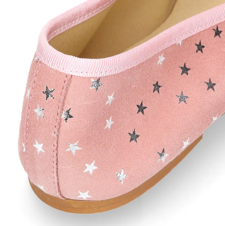 Bailarina clásica con lazo y estrellas en serraje