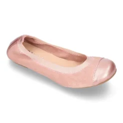 Bailarina clásica en piel serraje con elástico y puntera metalizada.