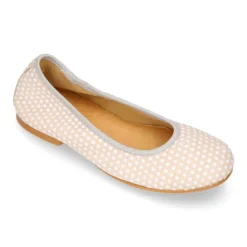 Bailarina clásica en serraje estampado de topitos.