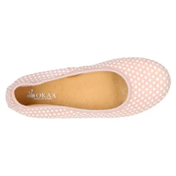 Bailarina clásica en serraje estampado de topitos.