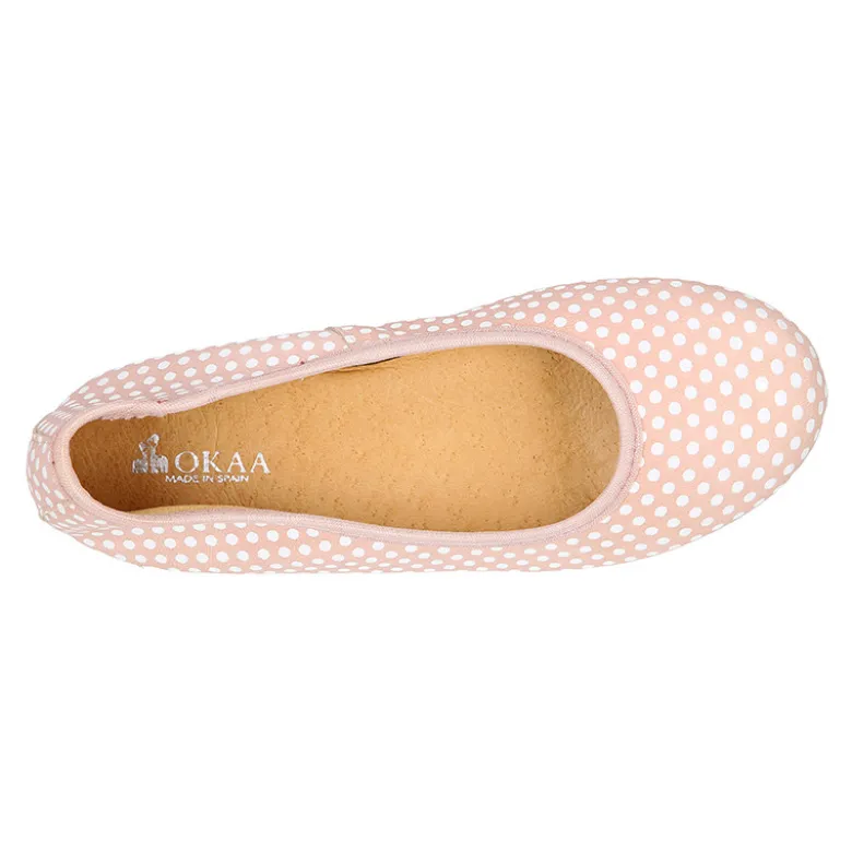 Bailarina clásica en serraje estampado de topitos.