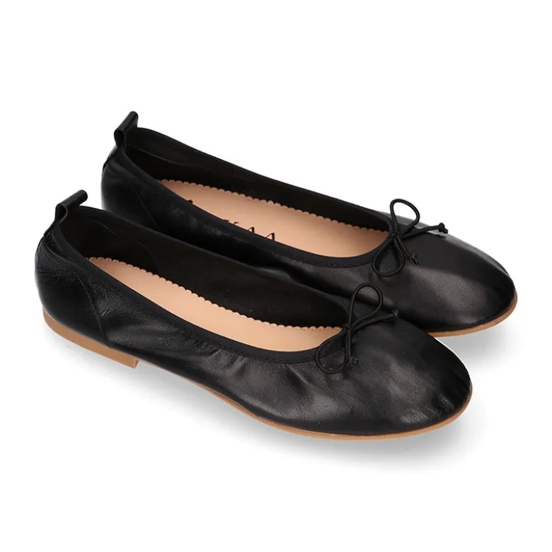 Bailarina clásica mujer con lazo ajustable y elástico en piel en color Negro.