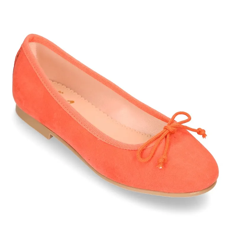 Bailarina clásica niña con lazo ajustable en piel ANTE.