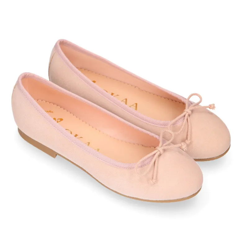 Bailarina clásica niña con lazo ajustable en piel ante en colores pastel.