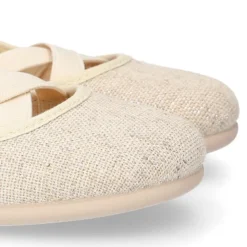 Bailarina niña ballet con cintas elásticas cruzadas en LINO METALIZADO.