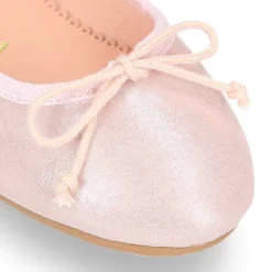 Bailarina niña clásica con lazo ajustable en piel ante METALIZADO.