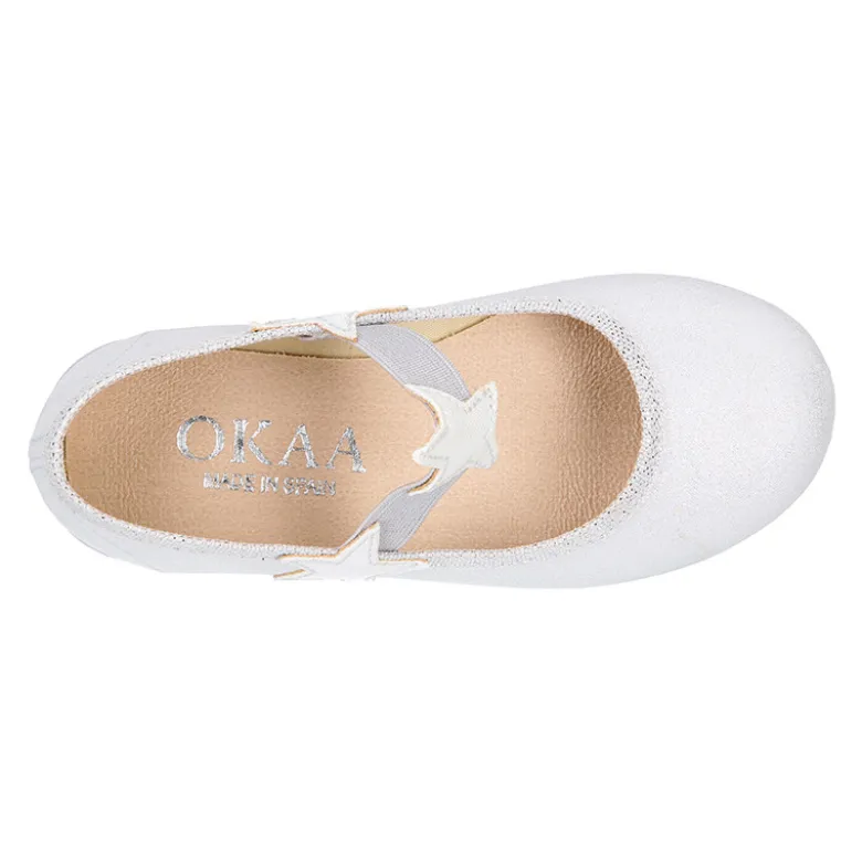 Bailarina niña con elástico con estrellas en lona laminada.