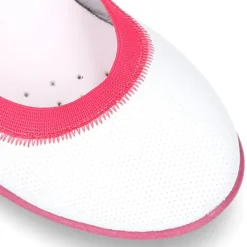 Bailarina niña con elástico en piel lavable.