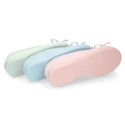 Bailarina niña con lazo ajustable en lona Serratex en colores PASTELES.