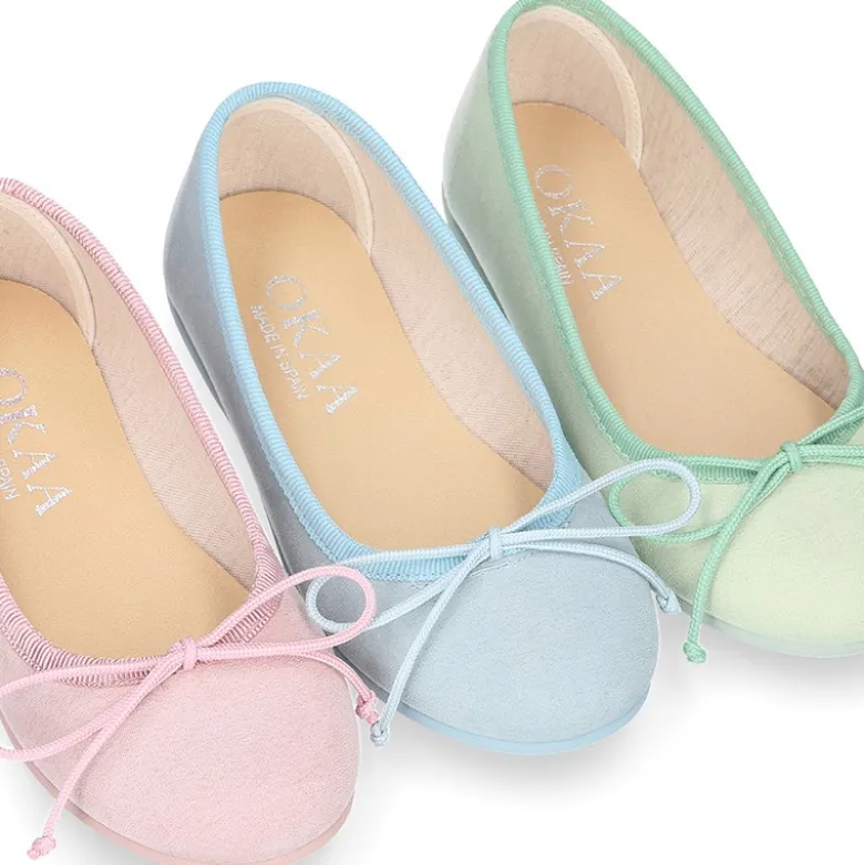 Bailarina niña con lazo ajustable en lona Serratex en colores PASTELES.