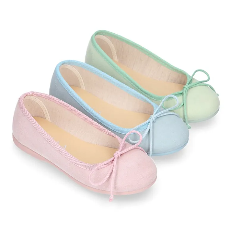 Bailarina niña con lazo ajustable en lona Serratex en colores PASTELES.