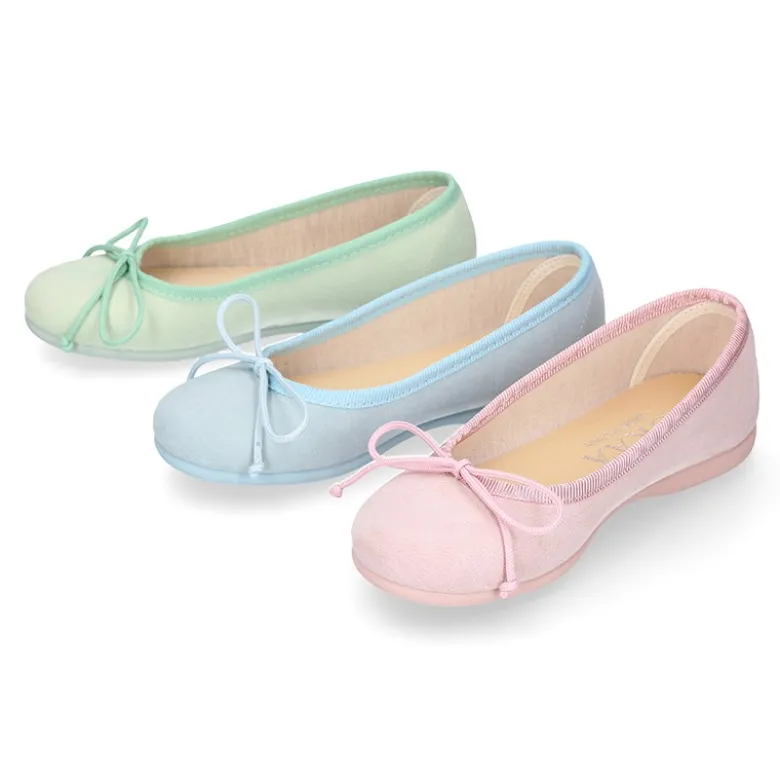 Bailarina niña con lazo ajustable en lona Serratex en colores PASTELES.