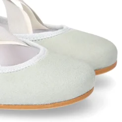 Bailarina niña tipo Ballet con cintas cruzadas elásticas en piel ANTE SALVIA.