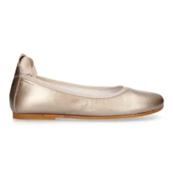 Bailarina niña tipo Ballet con cintas cruzadas en piel METALIZADA.