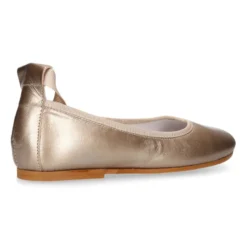 Bailarina niña tipo Ballet con cintas cruzadas en piel METALIZADA.