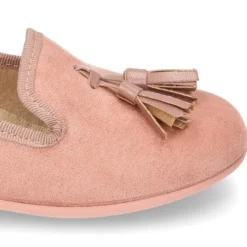Bailarina tipo Slipper en Serratex con borlas.