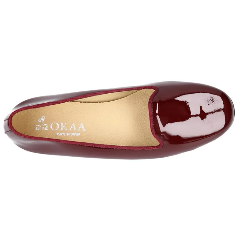 Bailarina tipo Slippers en piel charol.