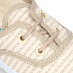 Bamba en lona con cordones con RAYAS.