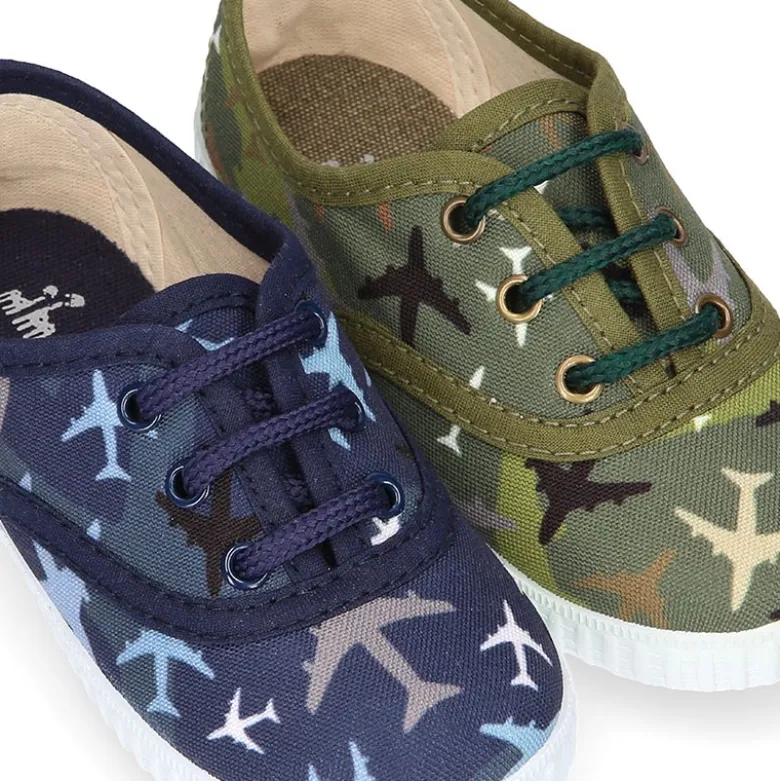 Bamba niño con cordones en lona con estampado AVIONES.
