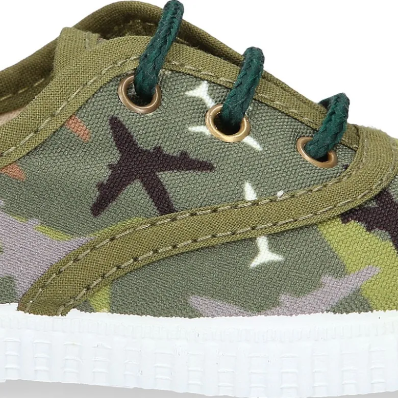 Bamba niño con cordones en lona con estampado AVIONES.