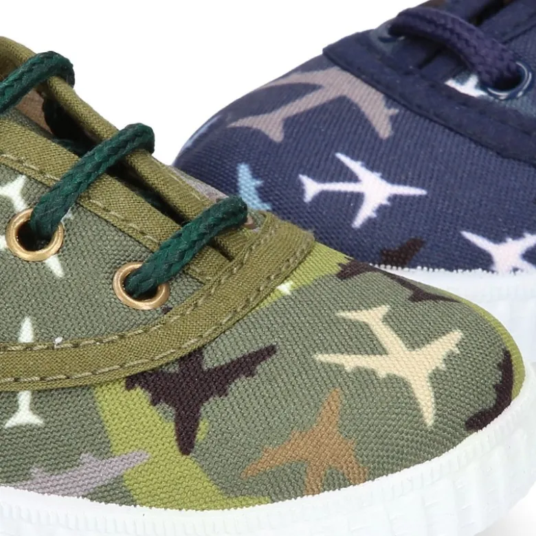 Bamba niño con cordones en lona con estampado AVIONES.