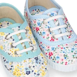 Bamba niños cordones en lona algodón con FLORES.