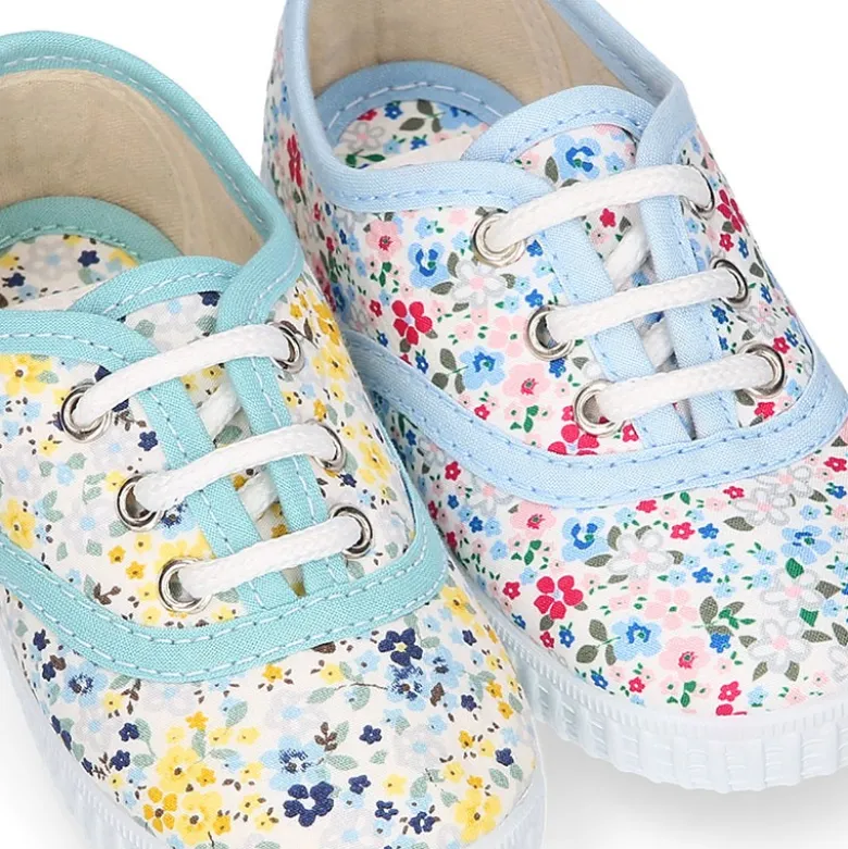 Bamba niños cordones en lona algodón con FLORES.