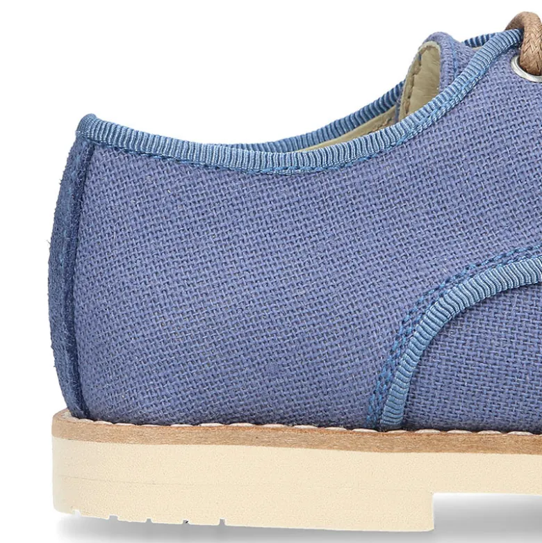 Blucher de niño ceremonia en lino natural en colores de moda.