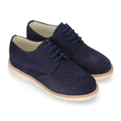 Blucher niño ceremonia con cordones en piel serraje con lino marino.