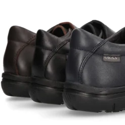 Blucher niño colegial con cierre adherente y puntera reforzada en piel PREMIUM.