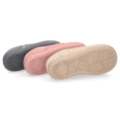 Blucher niños con cordones con lazos y picados en Serratex.