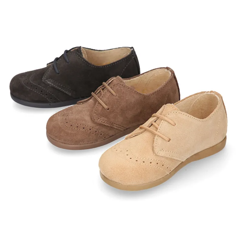 Blucher niños con cordones y picados en piel Serraje.