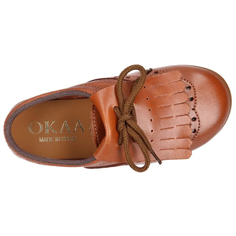 Blucher niños con lengüeta con flecos y picados en piel CUERO.