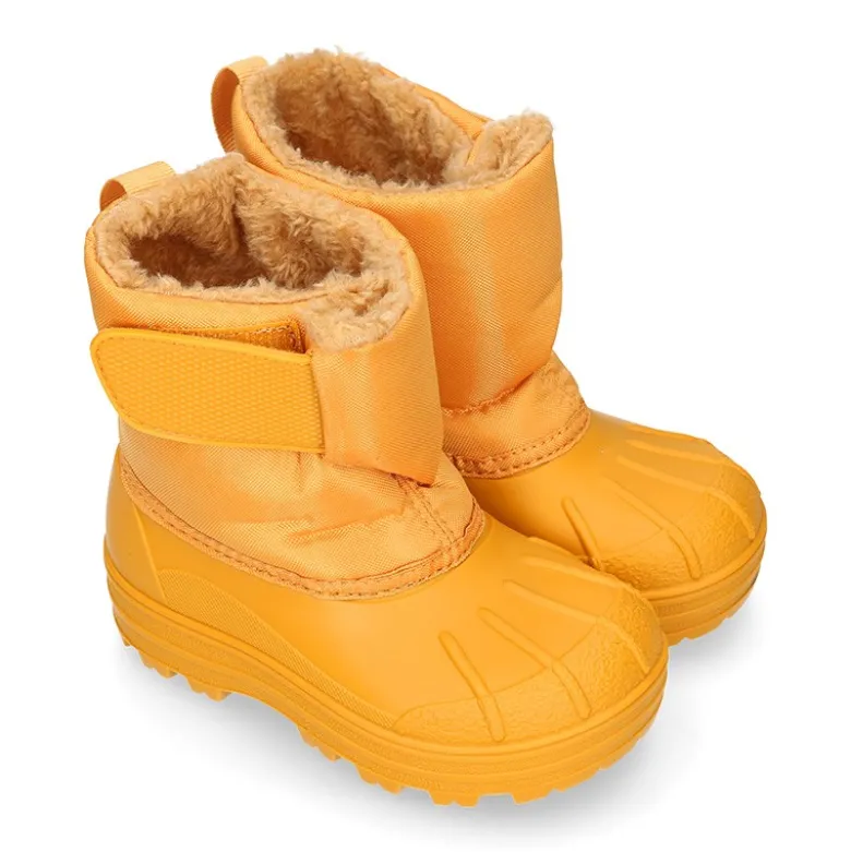Bota de agua infantil para niños pequeños con borrego y diseño apreski