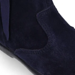 Bota niña con lazo en piel serraje en azul marino.