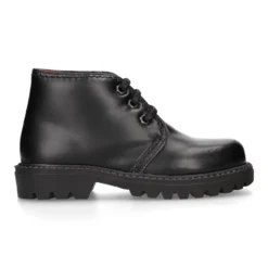 Bota niños COLE tipo todoterreno con cordones en piel.