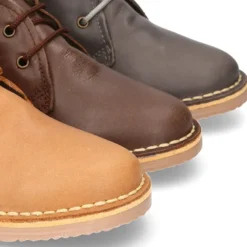 Bota Safari NIÑOS con forro de pelo con cordones en piel.