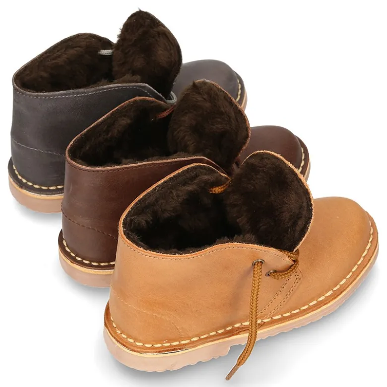 Bota Safari NIÑOS con forro de pelo con cordones en piel.