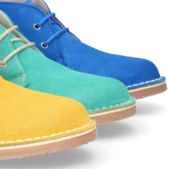 Bota Safari o Pisacacas con cordones para primavera en serraje.