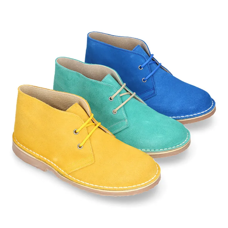 Bota Safari o Pisacacas con cordones para primavera en serraje.