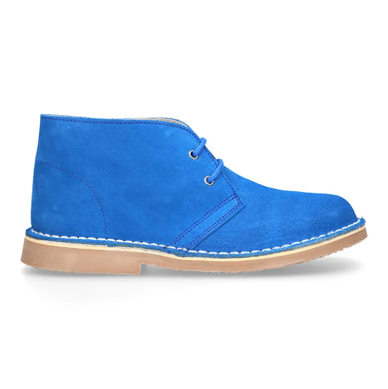 Bota Safari o Pisacacas con cordones para primavera en serraje.