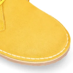 Bota Safari o Pisacacas con cordones para primavera en serraje.